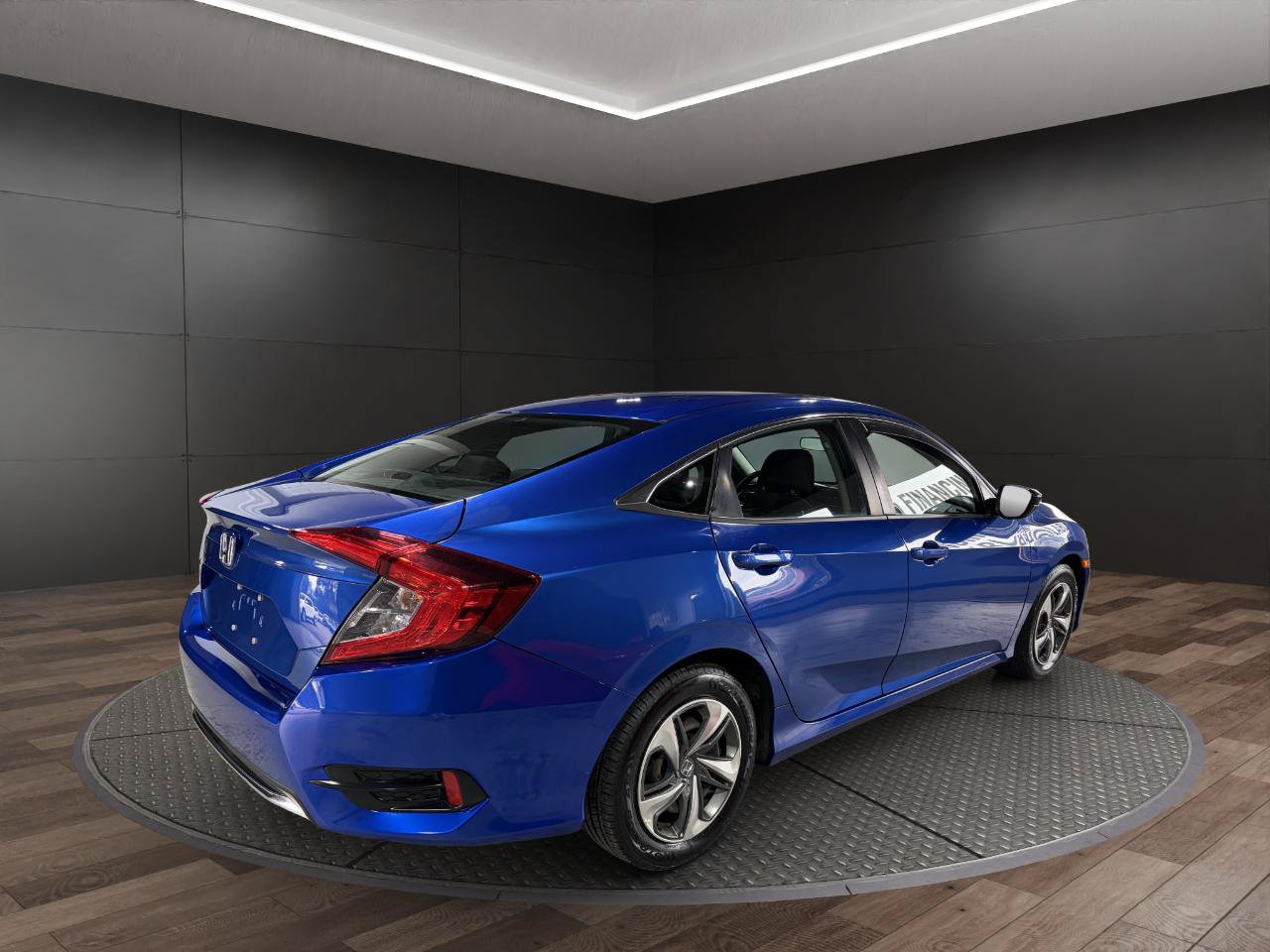Used 2019 Honda Civic LX image 8