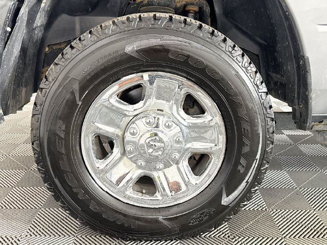 Used 2022 RAM 2500 Big Horn AWD/4WD image 36