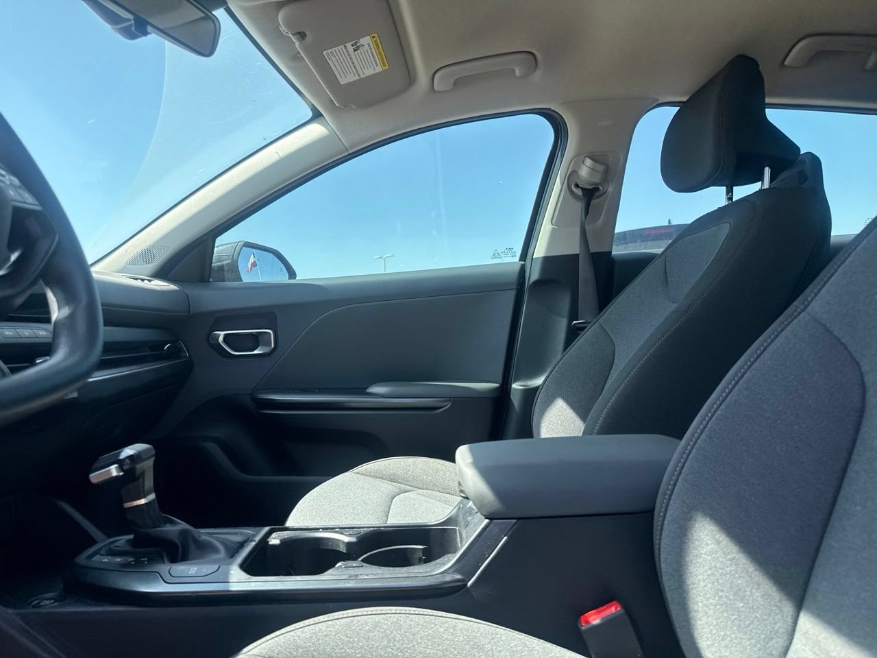 Used 2025 Kia K4 FWD image 30
