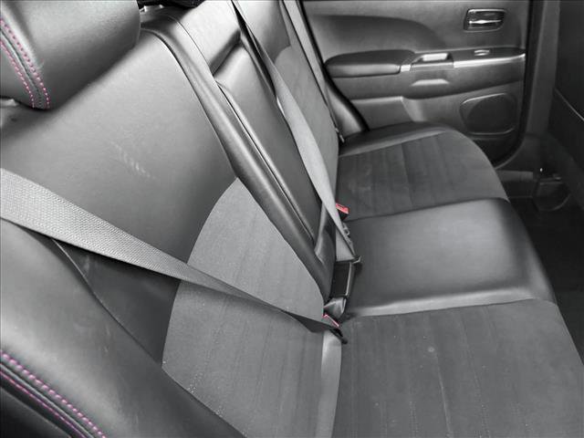 Used 2024 Mitsubishi Outlander Sport SE image 18