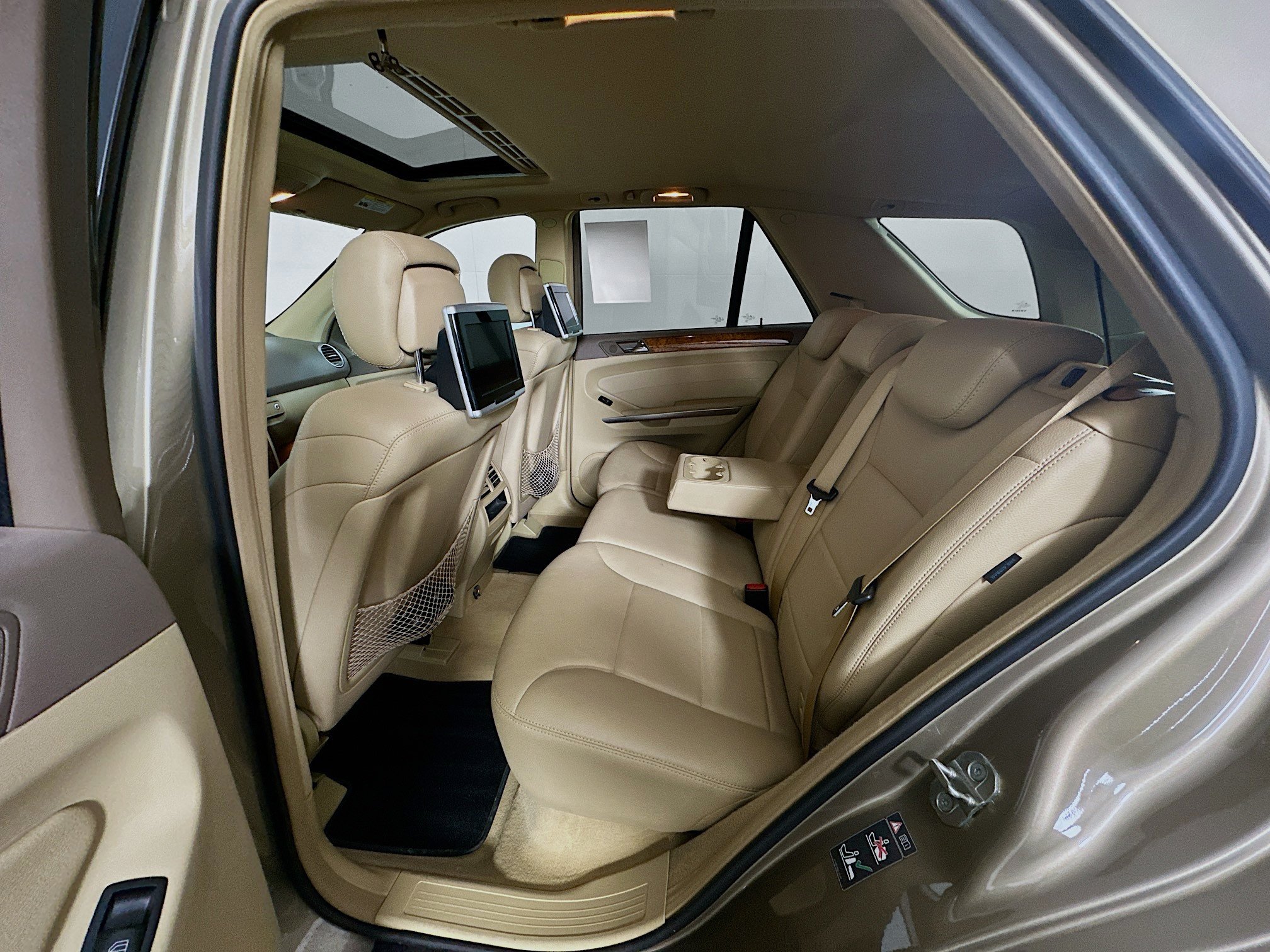 Used 2009 Mercedes-Benz ML 350 4MATIC image 27