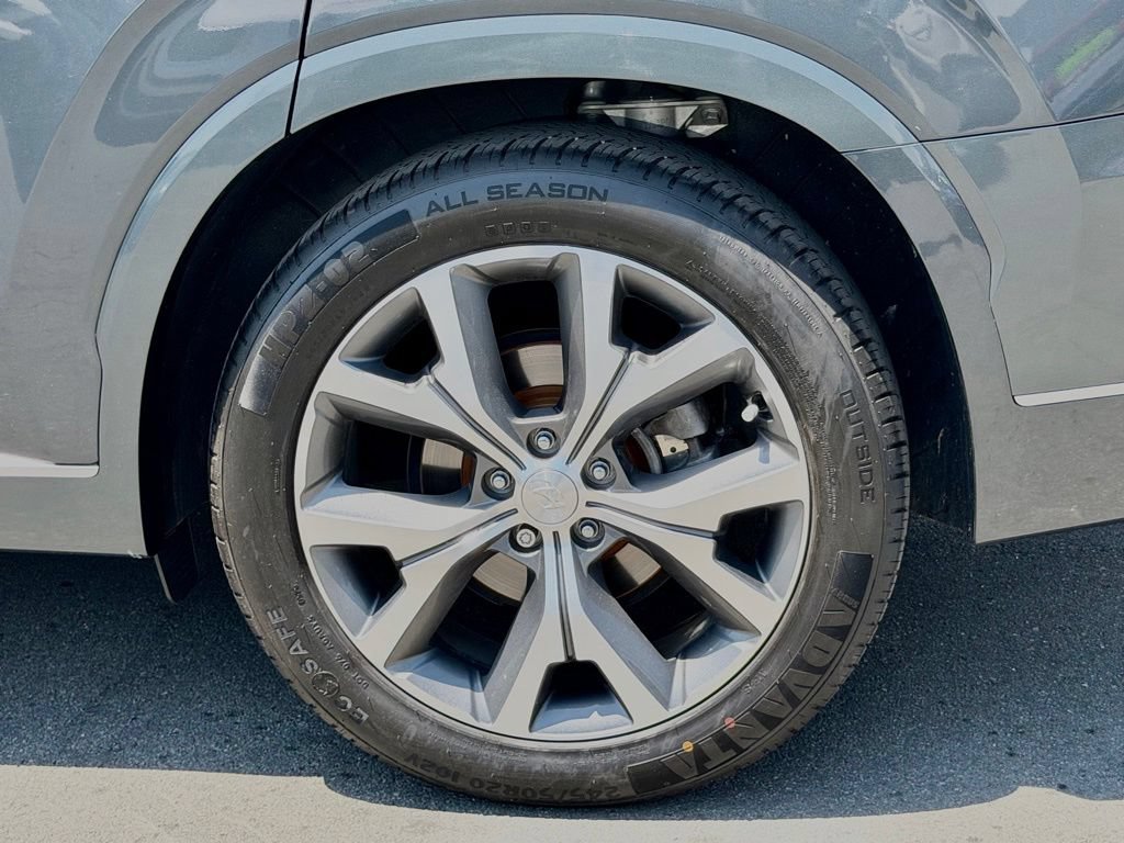 Used 2022 Hyundai Palisade Limited w/ Cargo Package FWD image 17