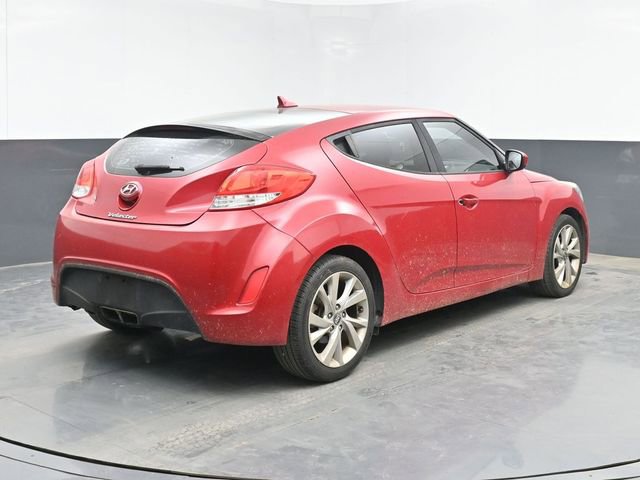 Used 2016 Hyundai Veloster FWD image 10