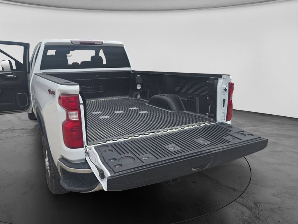 Used 2024 Chevrolet Silverado 2500 LT AWD/4WD image 35