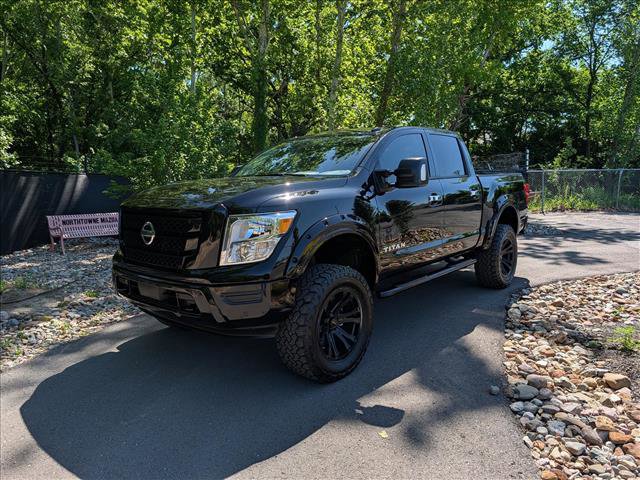 Used 2021 Nissan Titan SV w/ SV Convenience Package AWD/4WD image 1