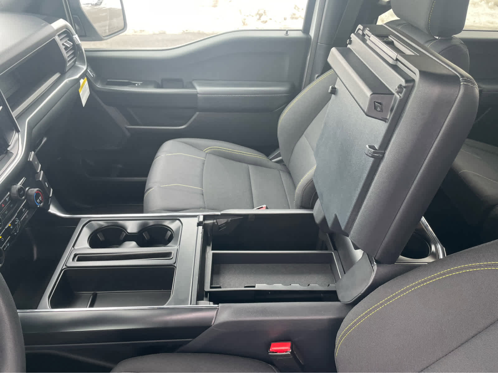 Used 2025 Ford F150 STX w/ Equipment Group 200A image 29