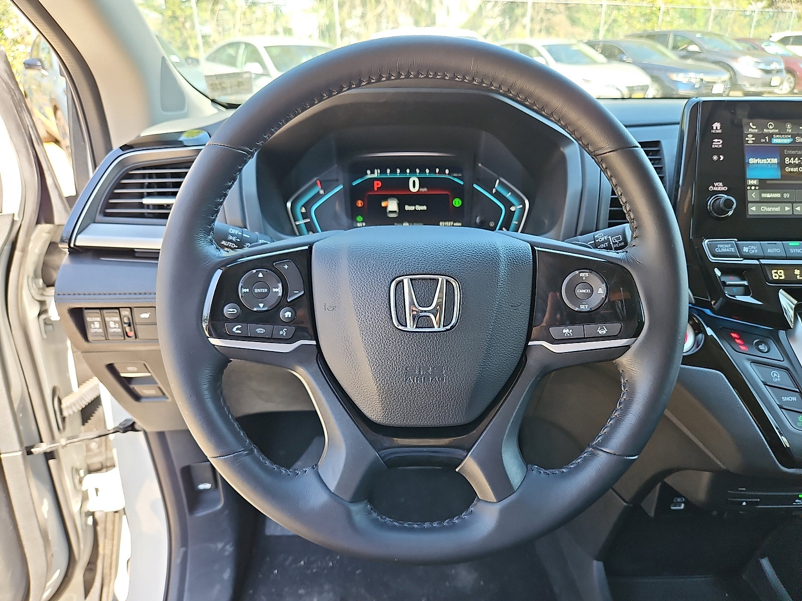 Used 2023 Honda Odyssey Touring image 23