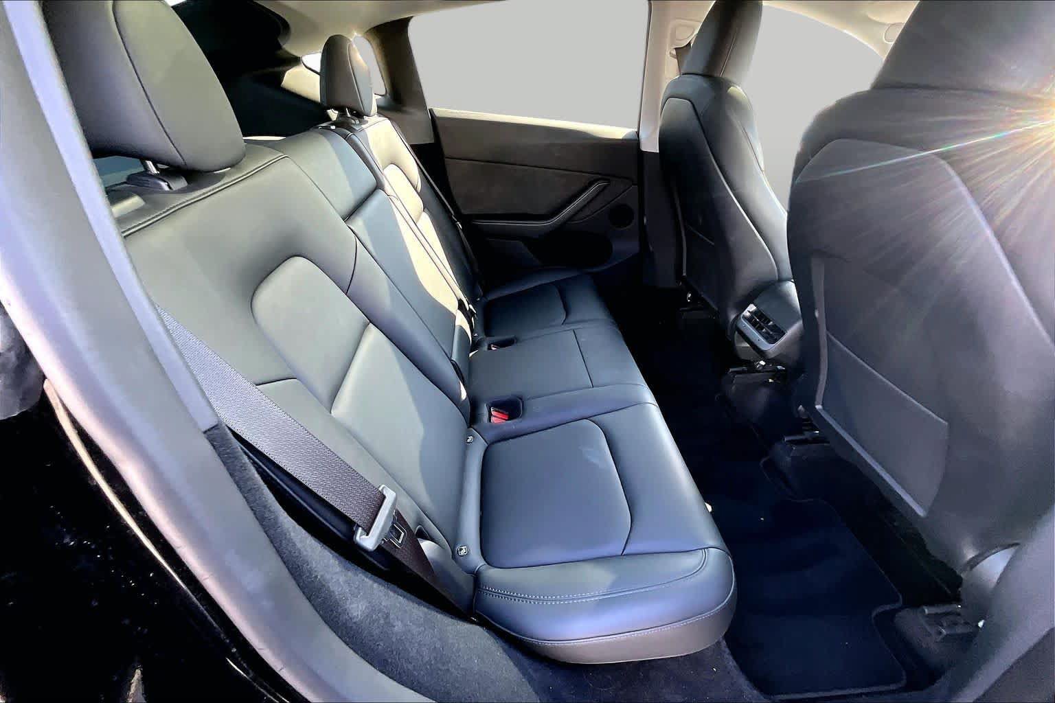 Used 2023 Tesla Model Y AWD image 20