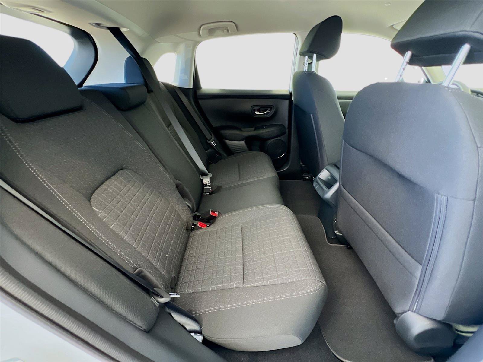 New 2027 Honda HR-V LX image 24