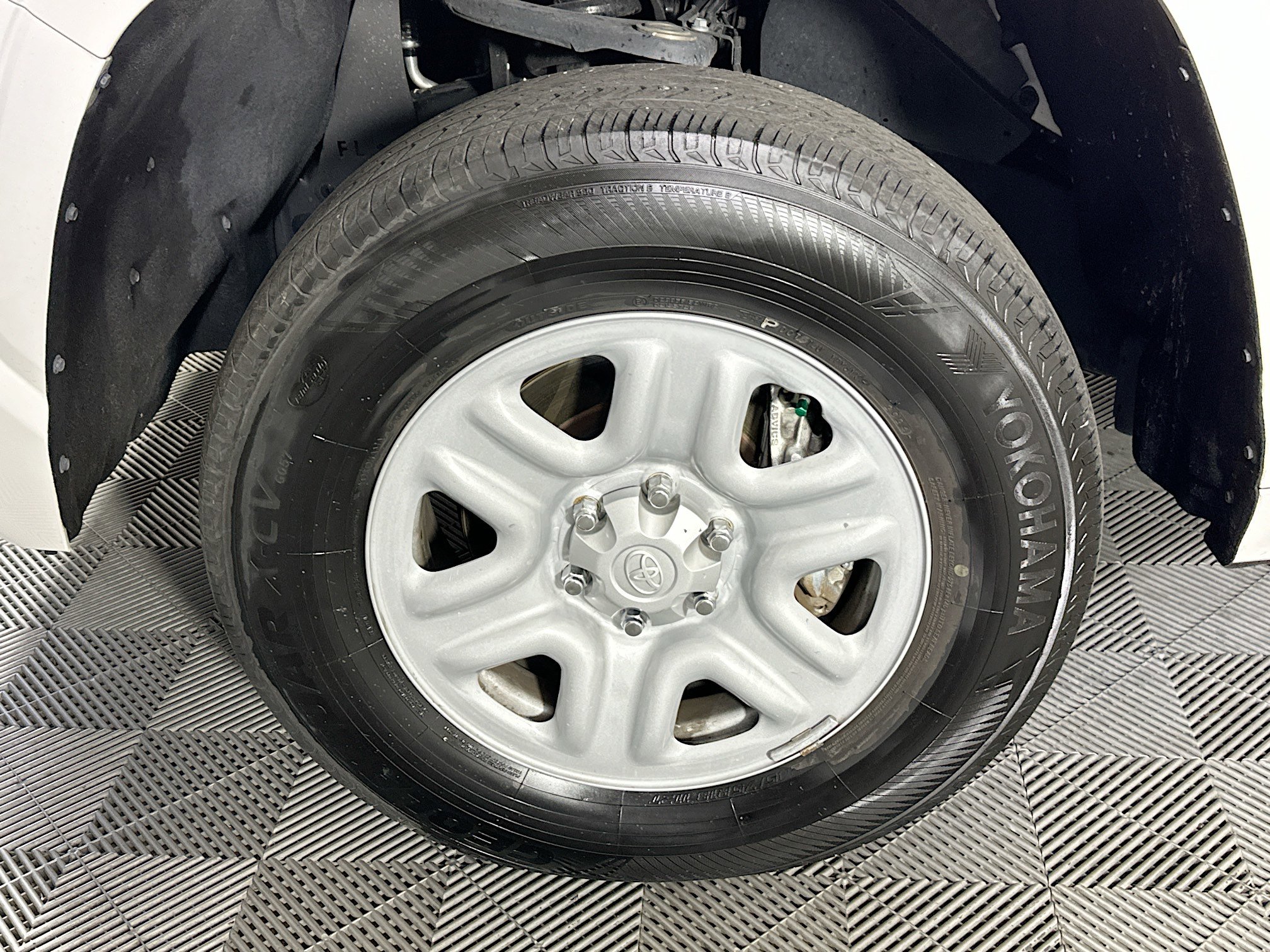 Used 2025 Toyota Tundra SR w/ SR Tow Package image 11