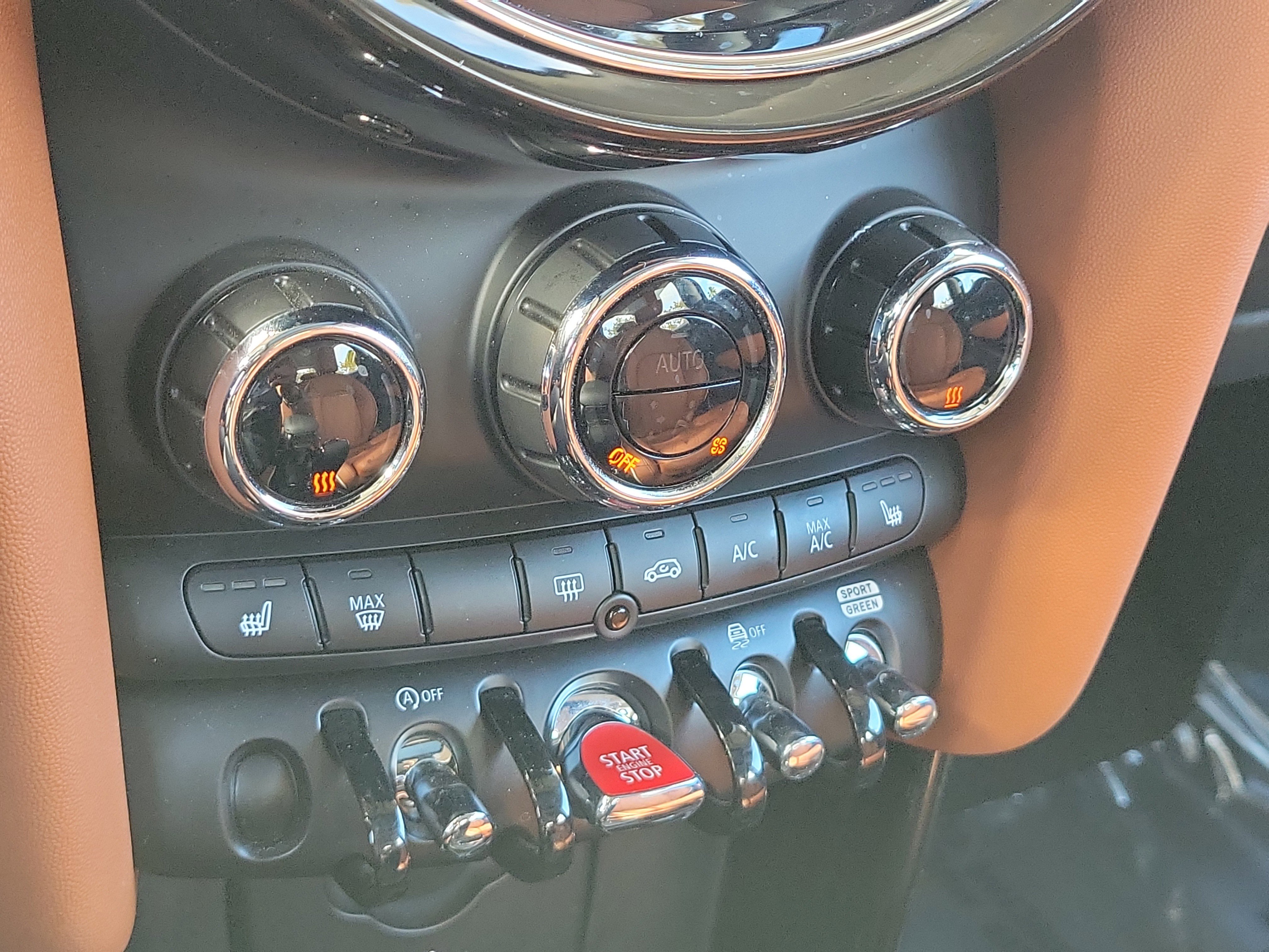 Used 2024 MINI Cooper S image 25