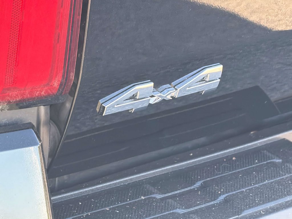Certified 2024 Toyota Tacoma SR5 AWD/4WD image 6