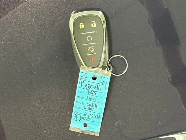 Used 2025 Chevrolet Malibu RS image 28