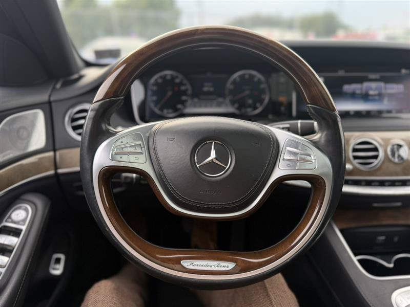 Used 2017 Mercedes-Benz S 550 Sedan image 12