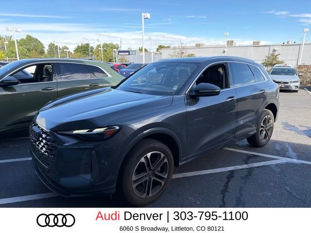 Used 2025 Audi Q5 Premium w/ Convenience Package
