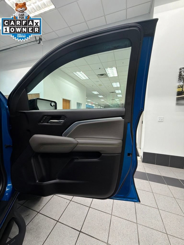 Used 2024 Chevrolet Colorado ZR2 AWD/4WD image 17