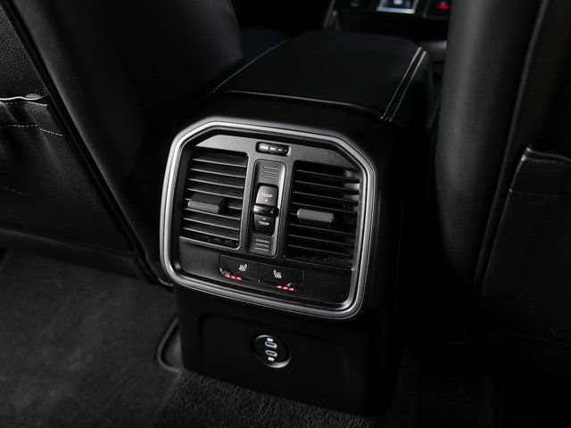 Certified 2023 Porsche Macan GTS AWD/4WD image 24