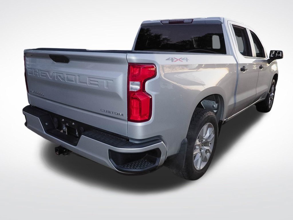 Used 2020 Chevrolet Silverado 1500 Custom w/ Custom Value Package AWD/4WD image 7