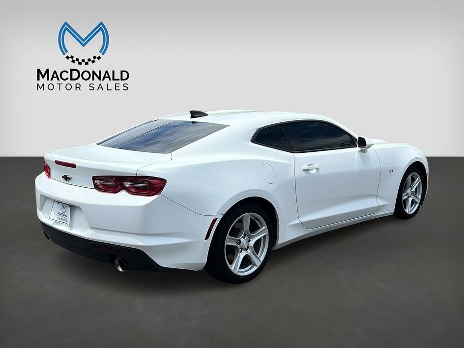 Used 2021 Chevrolet Camaro LT RWD image 7