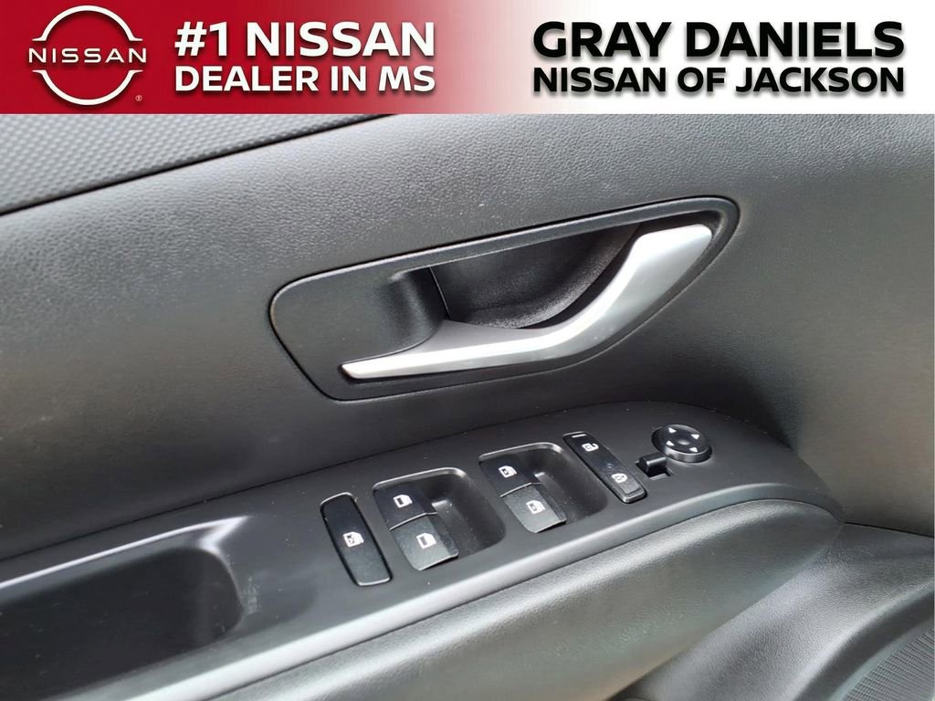 Used 2023 Hyundai Santa Cruz SEL image 11