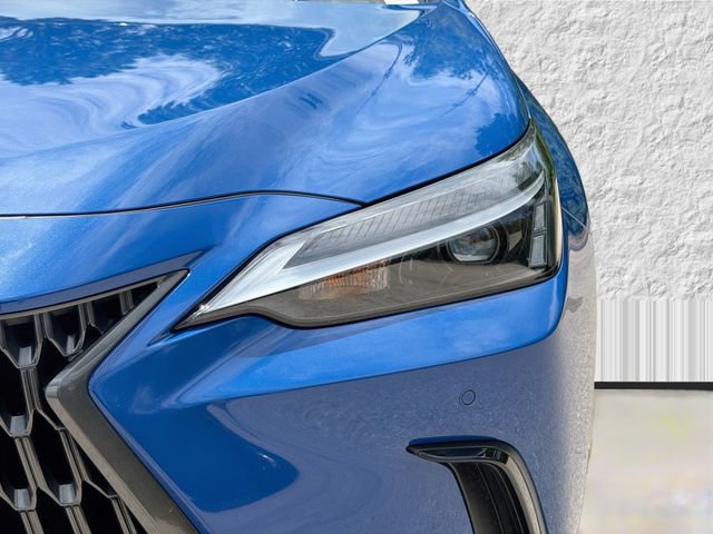 Used 2025 Lexus NX 250 FWD w/ Accessory Package (2T) image 9