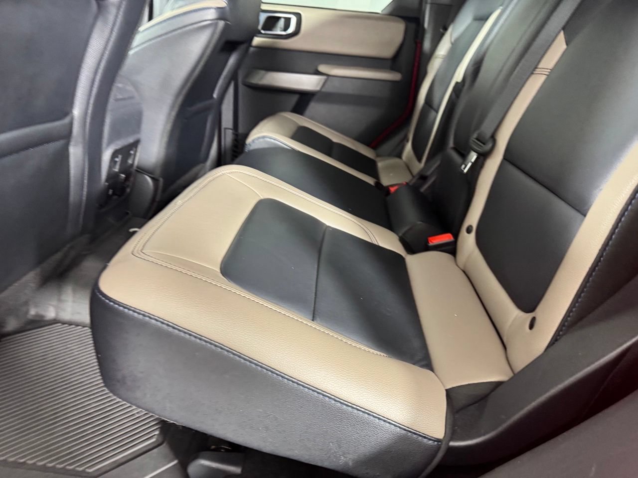 Used 2023 Ford Bronco Wildtrak AWD/4WD image 28