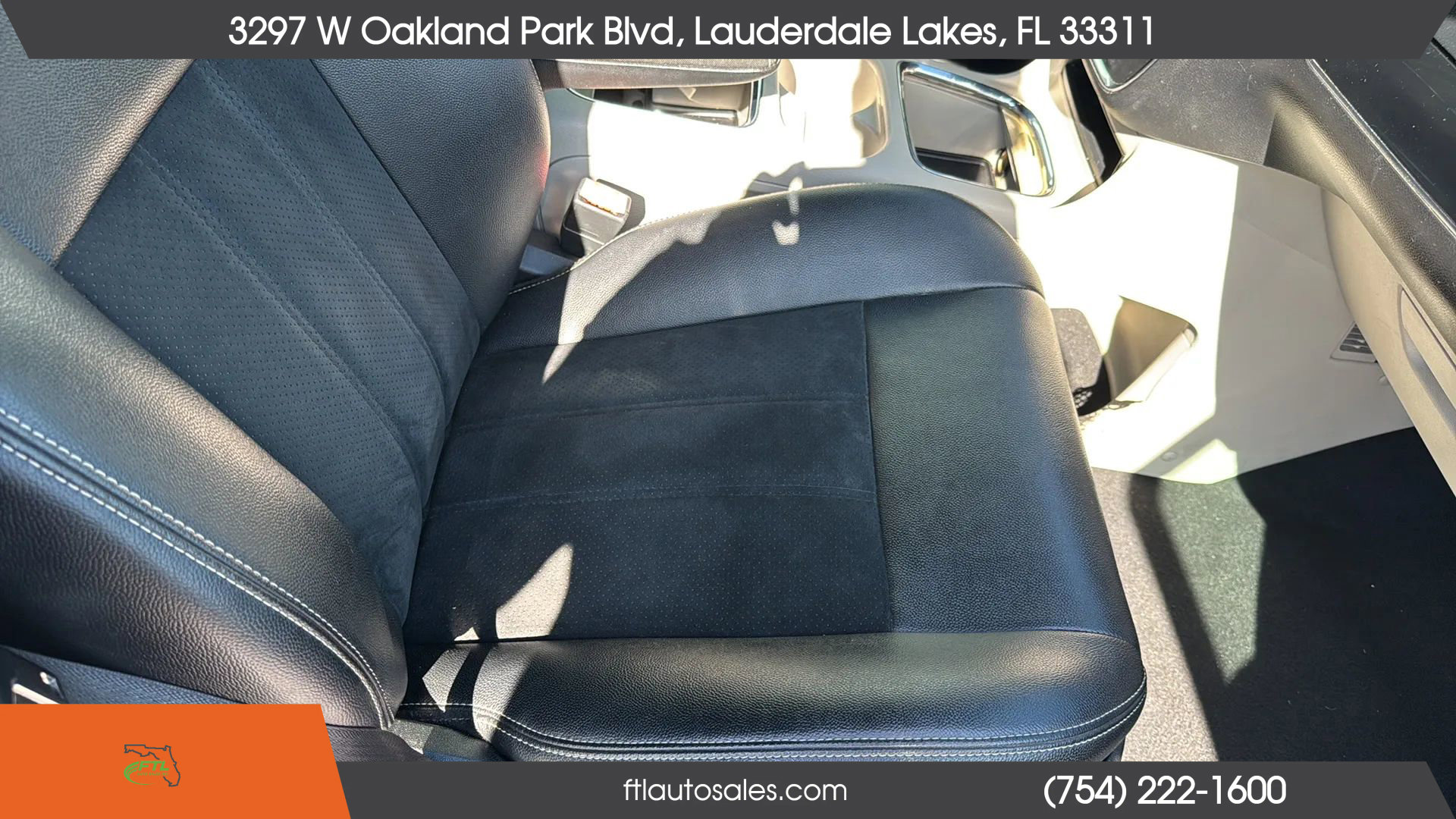 Used 2018 Dodge Grand Caravan SXT image 37