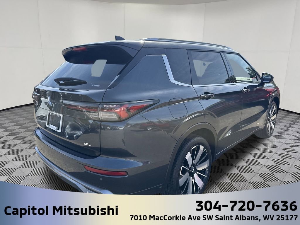 New 2025 Mitsubishi Outlander SEL image 5