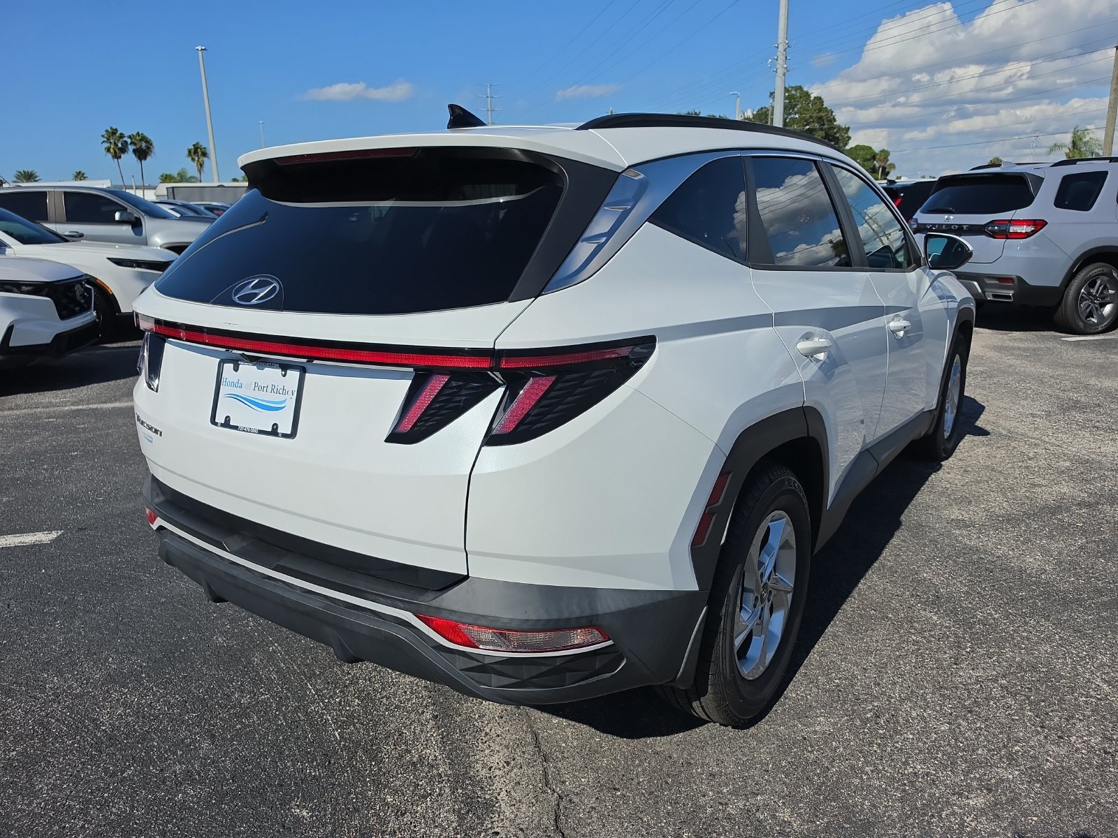 Used 2022 Hyundai Tucson SEL w/ Cargo Package FWD image 4