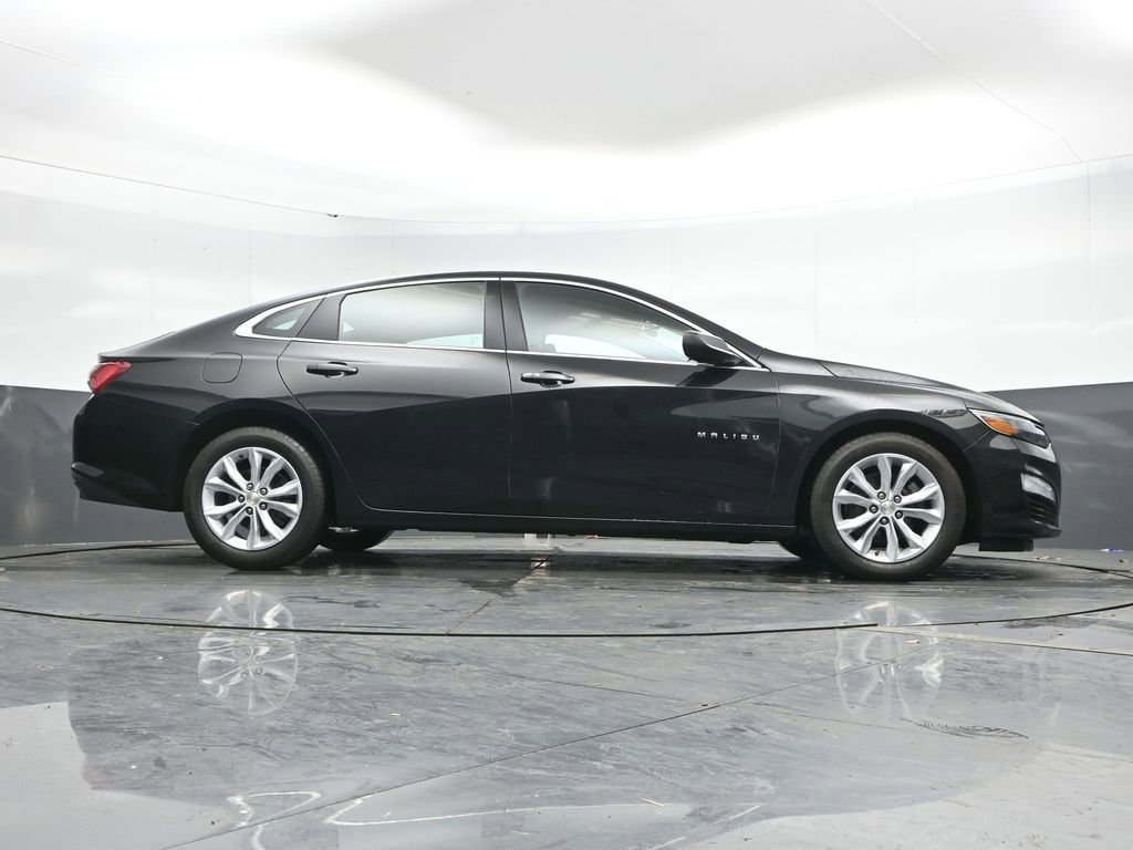 Used 2022 Chevrolet Malibu LT FWD image 44