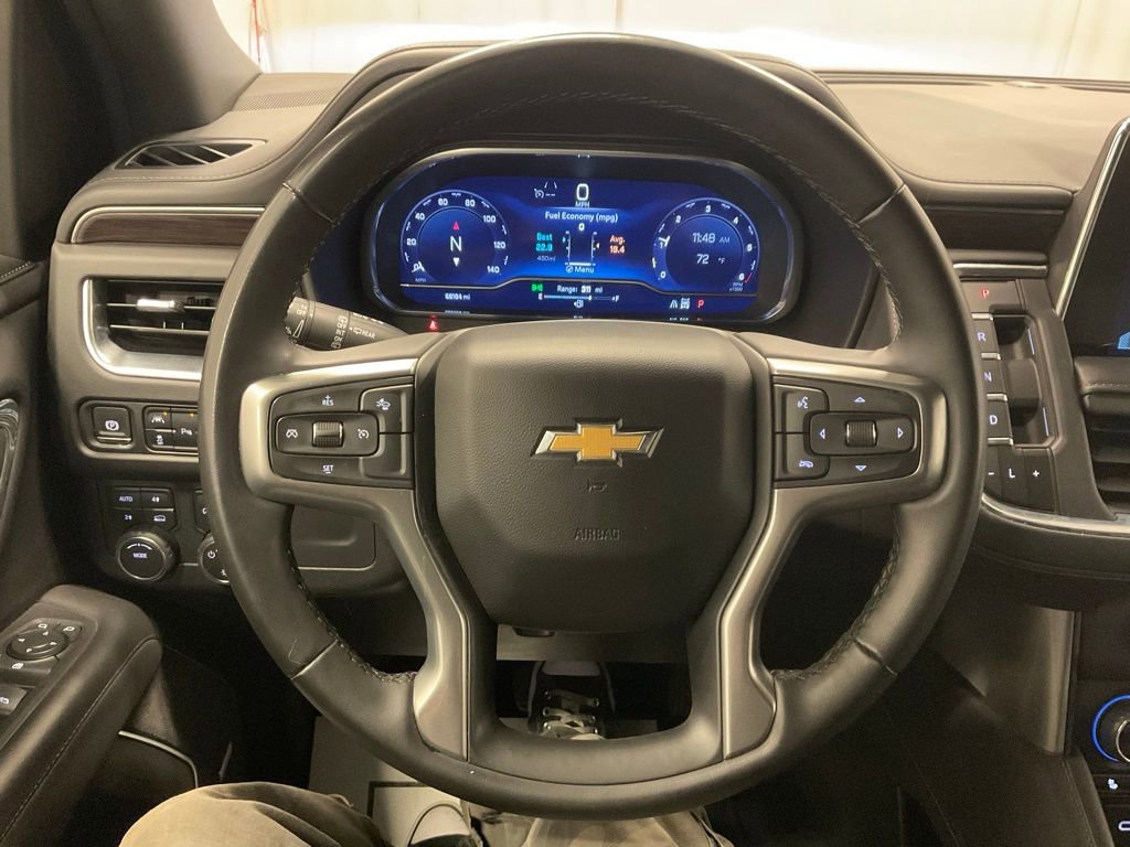Used 2024 Chevrolet Suburban LT image 2