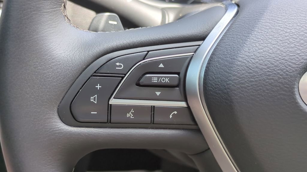 Used 2025 INFINITI QX55 Essential AWD/4WD image 7