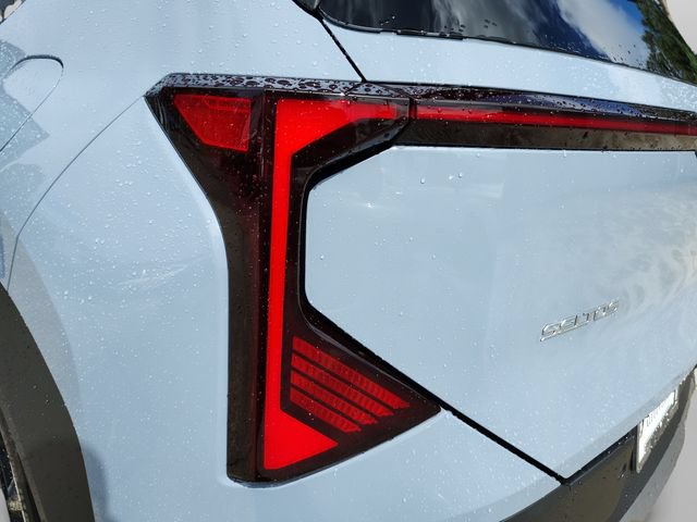 New 2027 Kia Seltos EX FWD image 32
