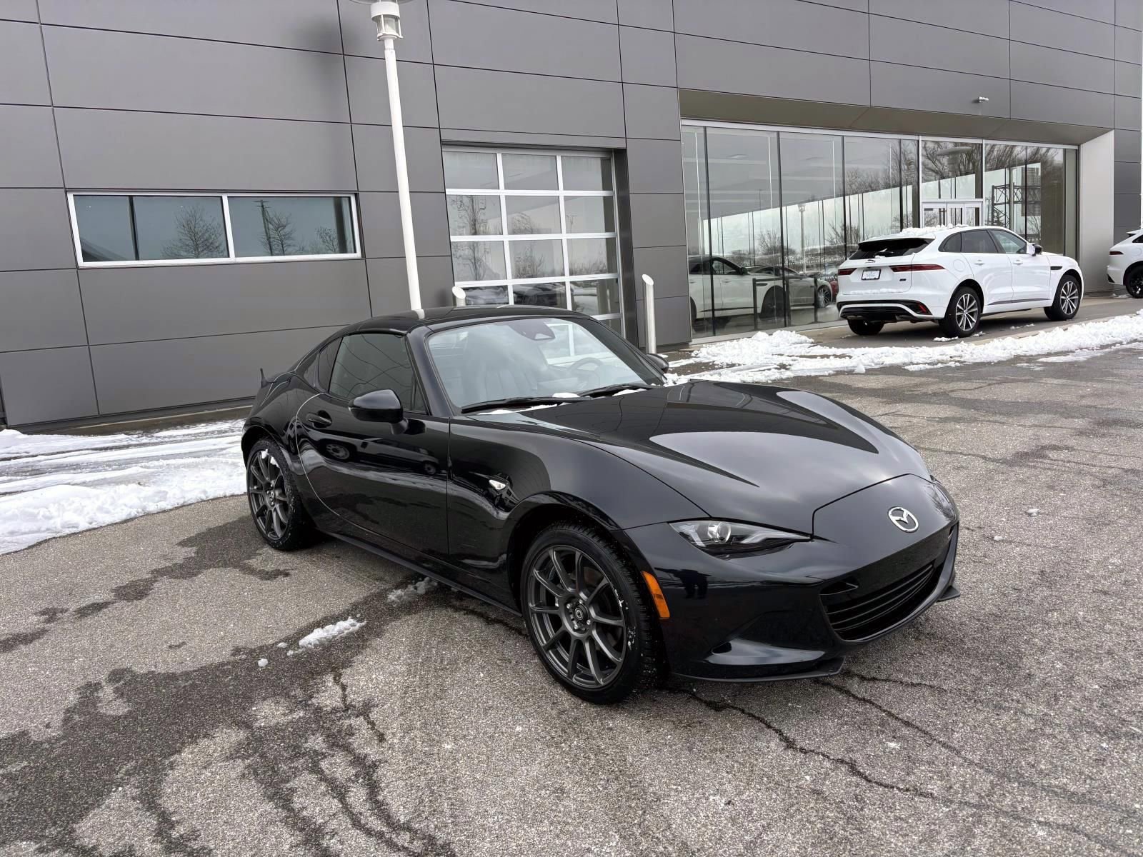 Used 2025 MAZDA MX-5 Miata RF Grand Touring image 1