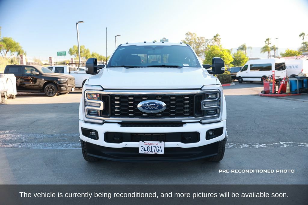 Used 2025 Ford F450 Platinum w/ FX4 Off-Road Package image 9