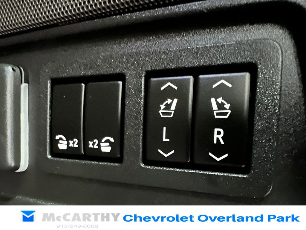 Used 2022 Cadillac Escalade Premium Luxury image 33