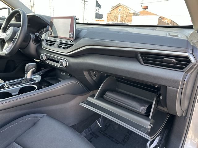 Used 2023 Nissan Altima 2.5 SV image 30