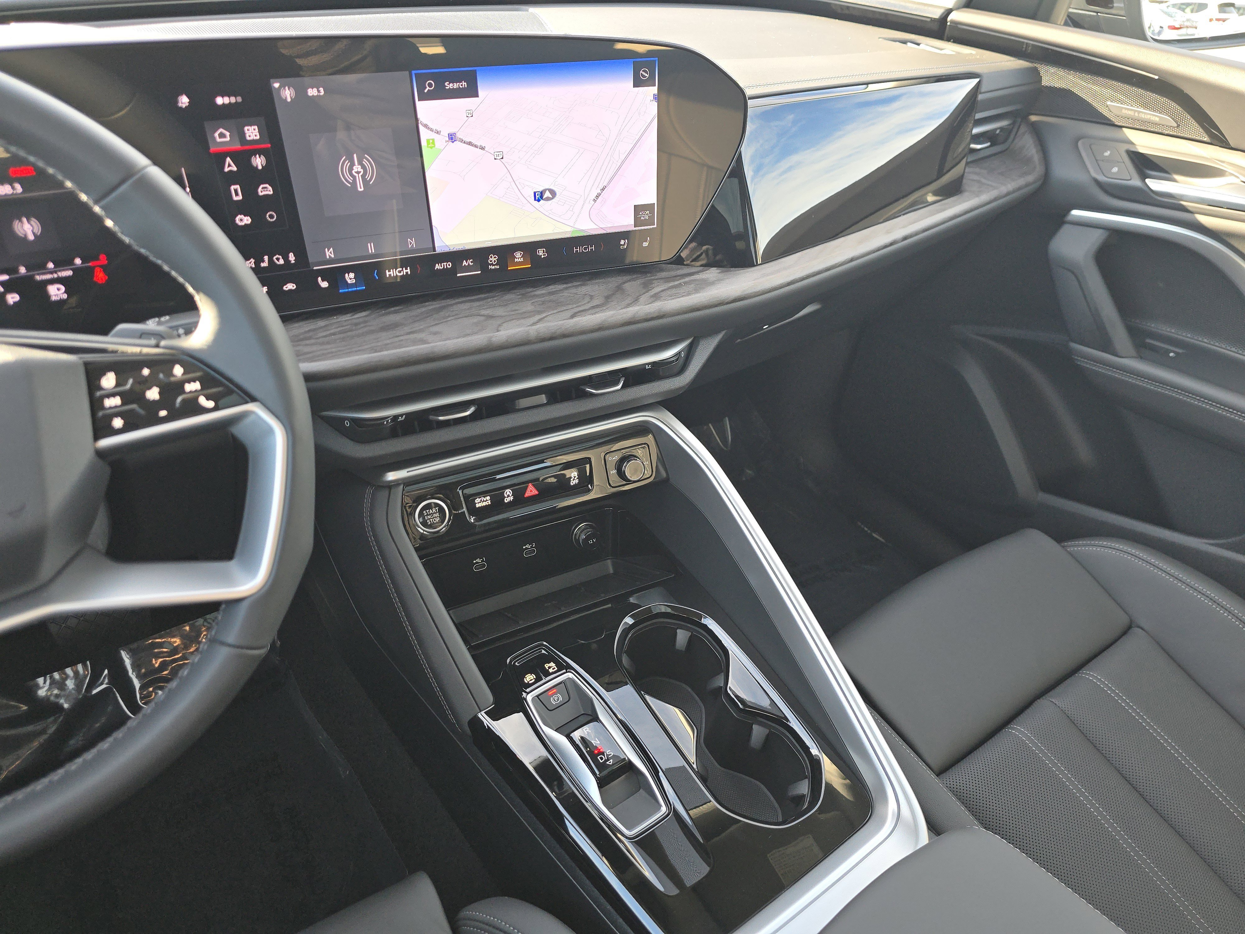 New 2025 Audi Q5 Premium Plus image 23