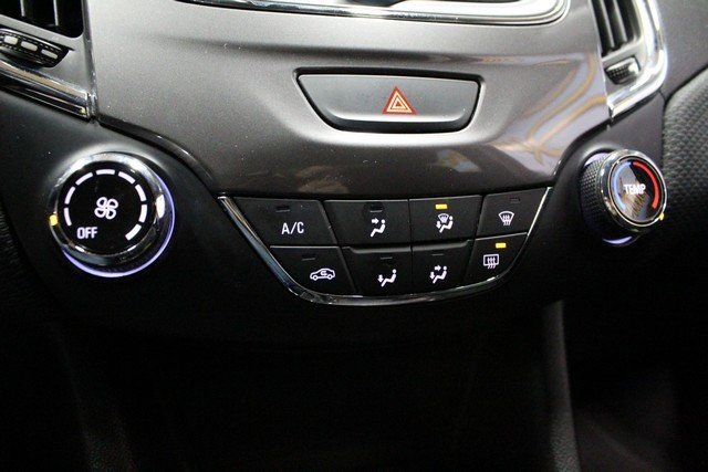 Used 2019 Chevrolet Cruze LS w/ LS Fleet Convenience Package image 27