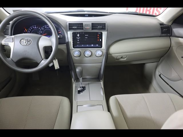 Used 2011 Toyota Camry LE image 18