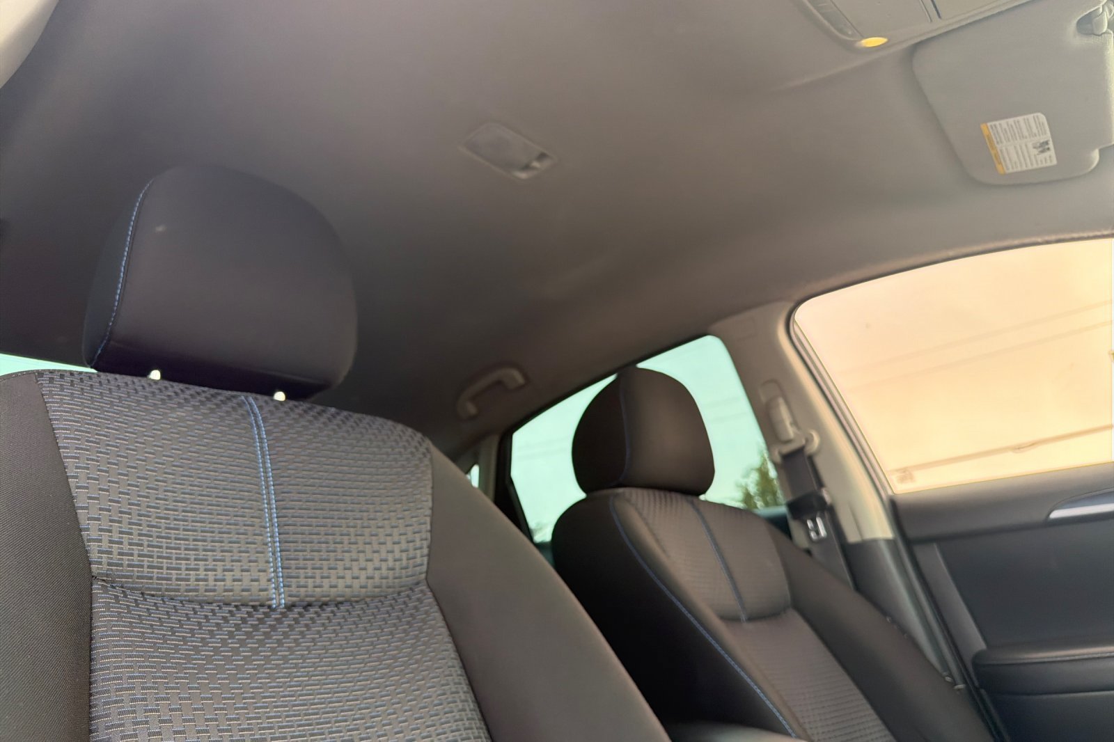 Used 2018 Nissan Sentra SR w/ Technology Package FWD image 17