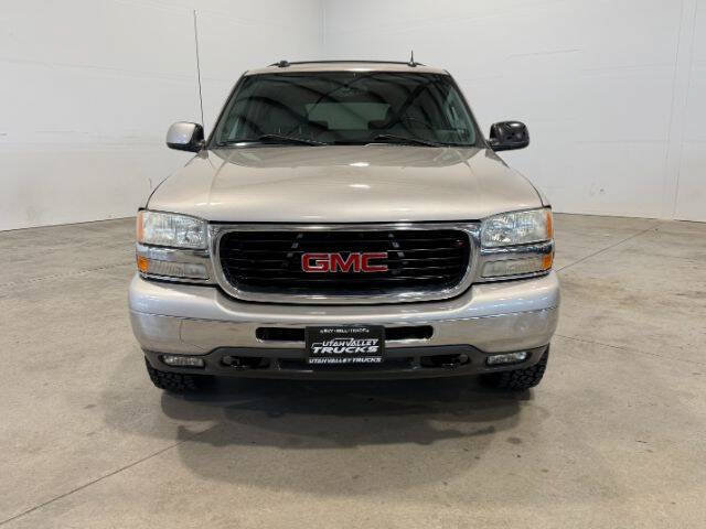 Used 2005 GMC Yukon XL 2500 SLT w/ SLT Preferred Equipment Group AWD/4WD image 3