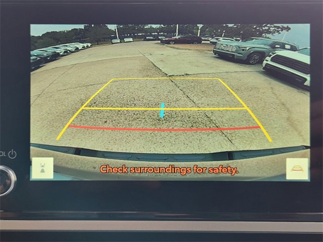 New 2025 Toyota Tundra SR5 image 15