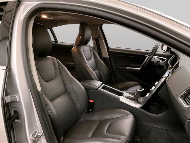 Used 2018 Volvo S60 T5 Inscription AWD/4WD image 7