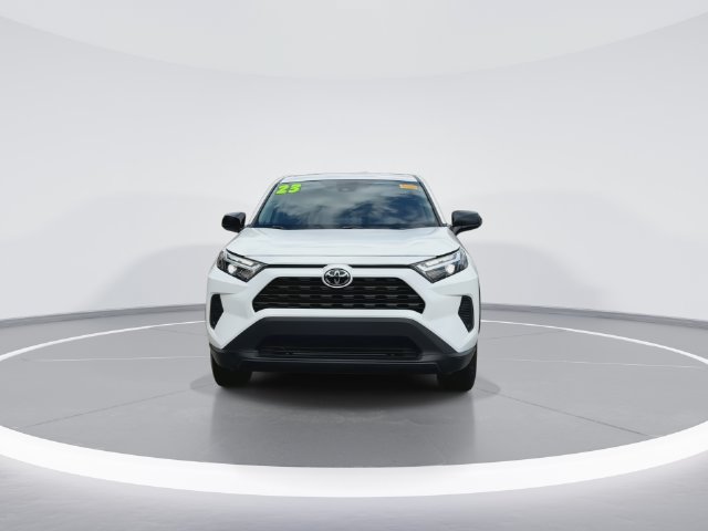 Used 2023 Toyota RAV4 LE FWD image 3