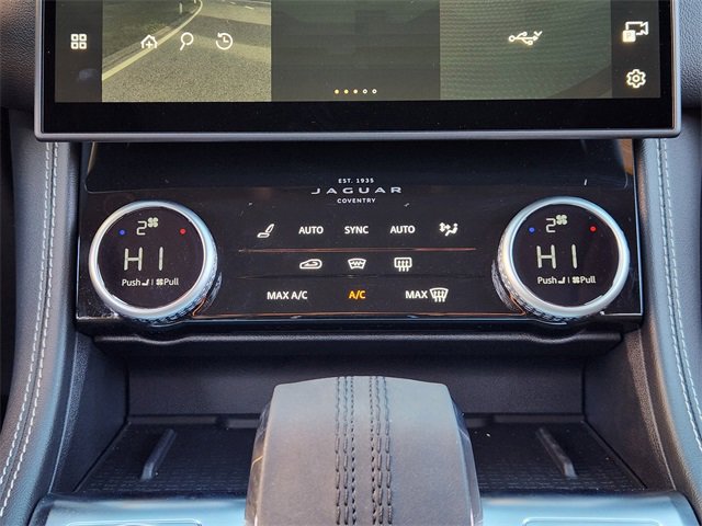 Used 2025 Jaguar F-PACE R-Dynamic S image 18