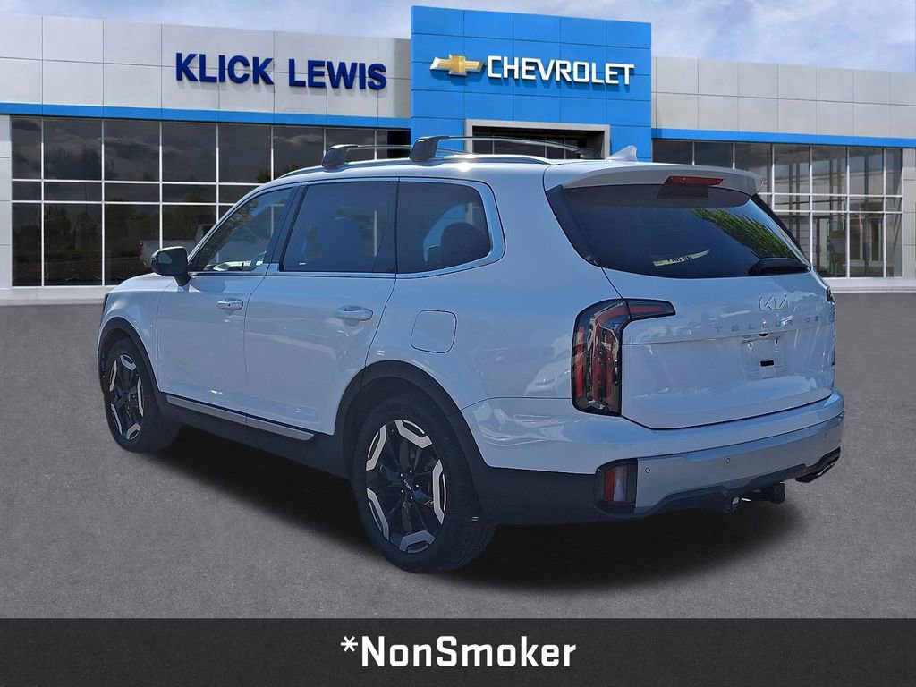 Used 2024 Kia Telluride EX AWD/4WD image 5