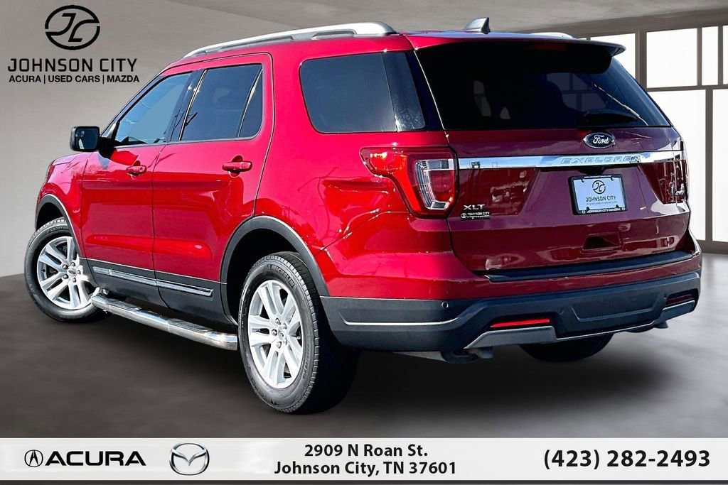 Used 2019 Ford Explorer XLT image 13