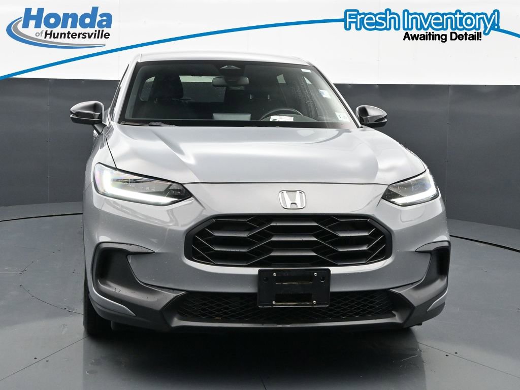 Used 2024 Honda HR-V Sport image 3