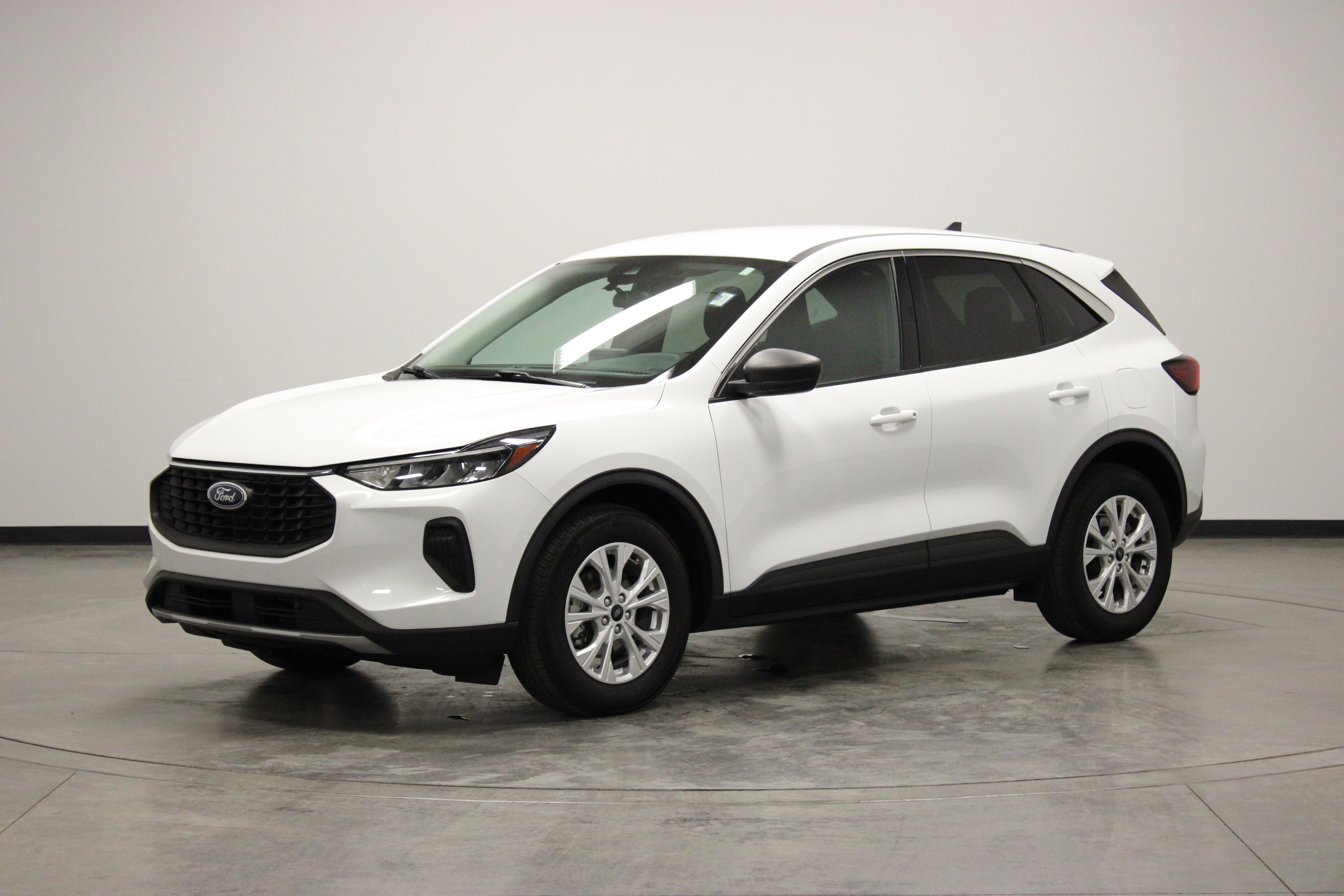 Used 2024 Ford Escape Active FWD image 4